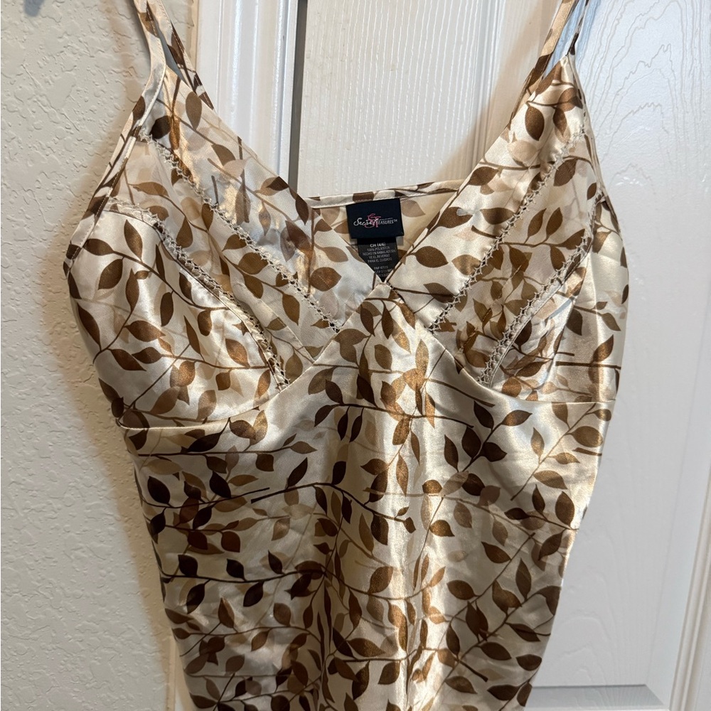 Secret Treasures Tan Leaf Pattern Camisole
